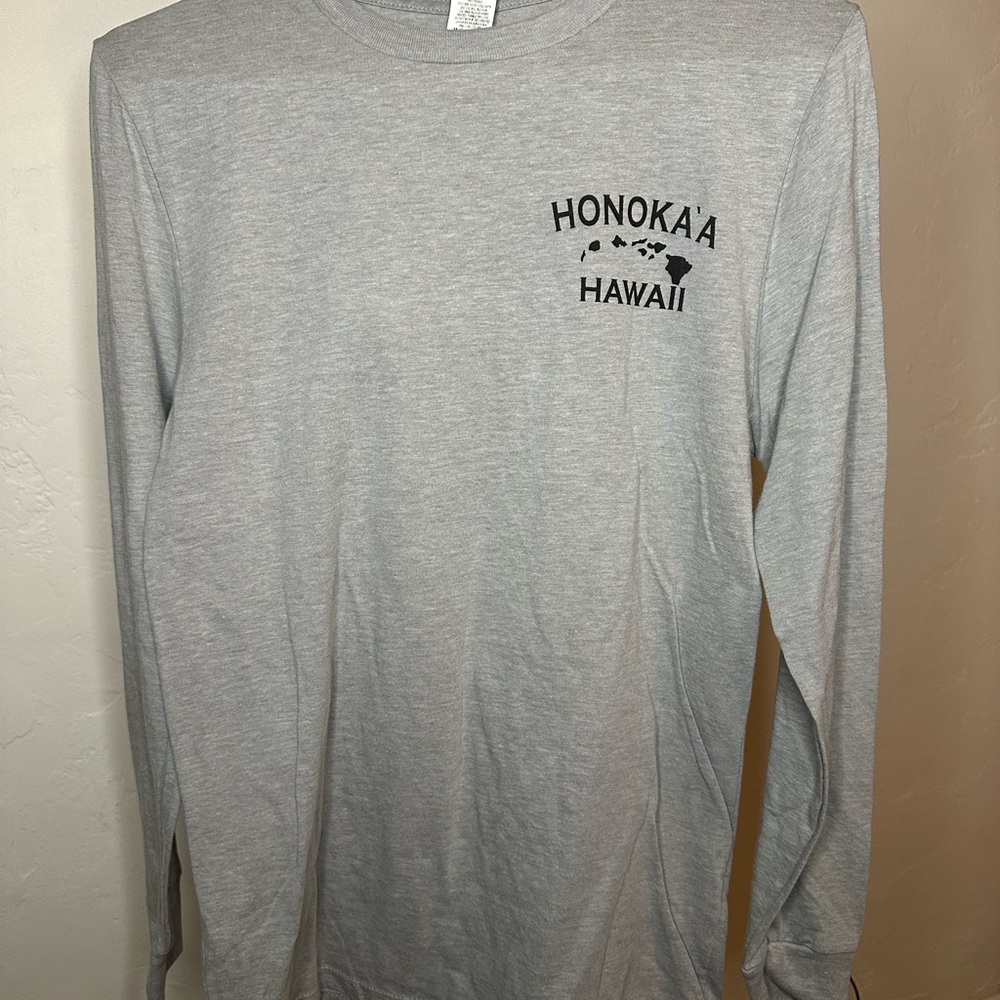 Pacifica Light Gray Long Sleeve Tee